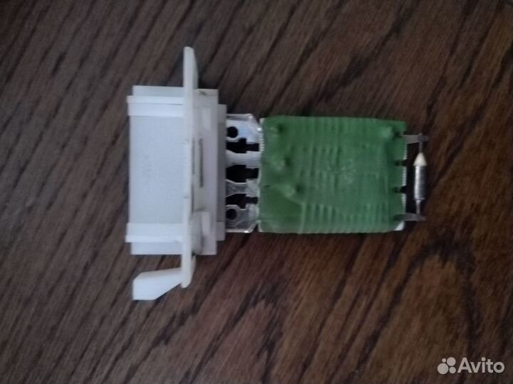 Термостат печки отопителя