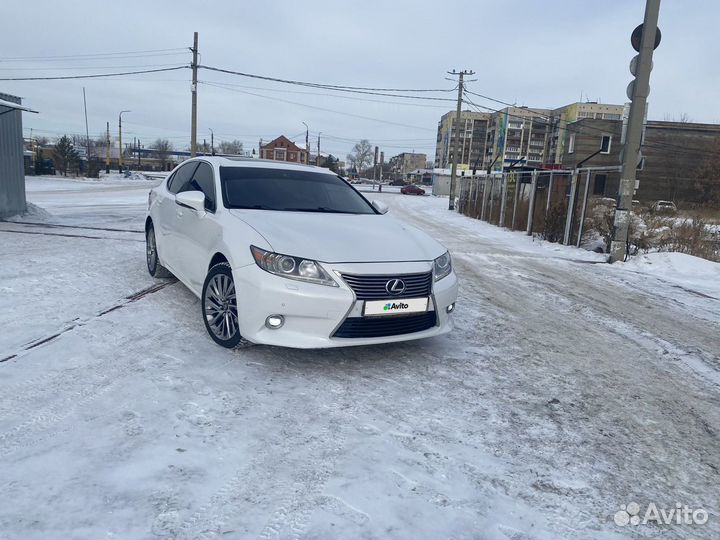 Lexus ES 2.5 AT, 2014, 240 000 км