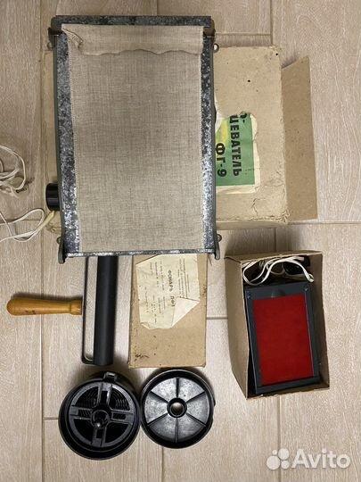 Оборудование для проявки и печати фото СССР