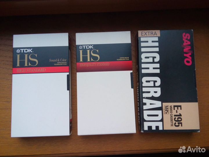 Видеокассеты