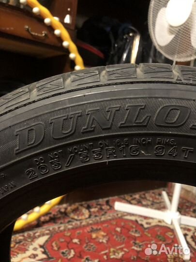 Dunlop SP Winter Maxx WM01 205/55 R16