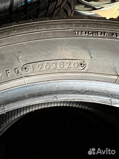 Nitto NT421Q 235/55 R19