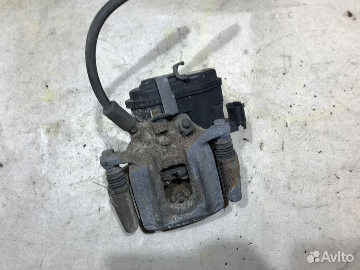 34216791420 Суппорт задний левый BMW X3 F25 F26