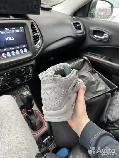 Nike Air Jordan 4 Retro Kaws женские