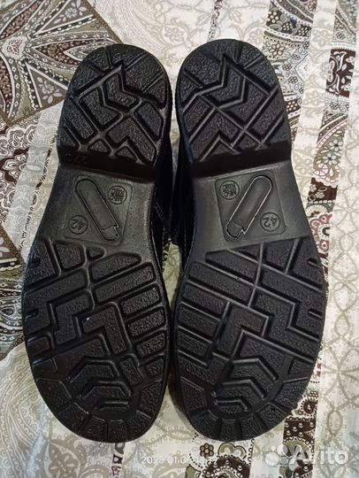 Полуботинки рабочие 42р