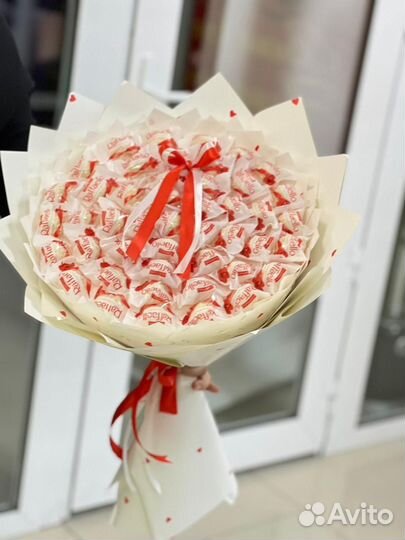 Цветы, букеты роз на 8 марта, Подарки на 8 марта