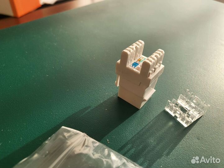 Модуль Keystone неэкранированный, RJ-45, cat.5е, 1