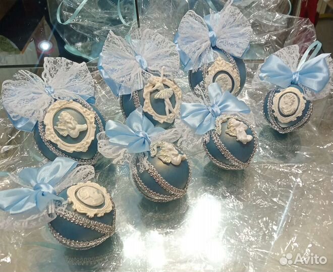 Ёлочные шары с лепниной