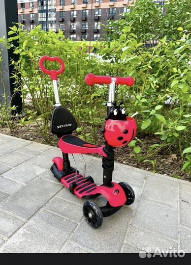 Самокат с родительской ручкой 3в1