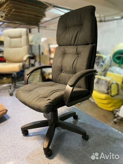 Компьютерное кресло