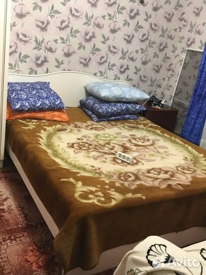 Спальный гарнитур бу