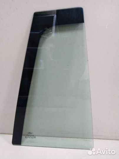 Стекло двери задней правой форточка Ford Fusion JU