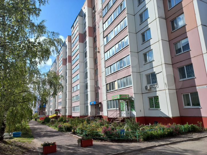 2-к. квартира, 55 м², 2/10 эт.