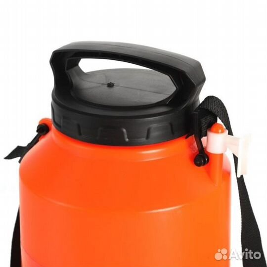 Аккумуляторный распылитель для химикатов и удобрен