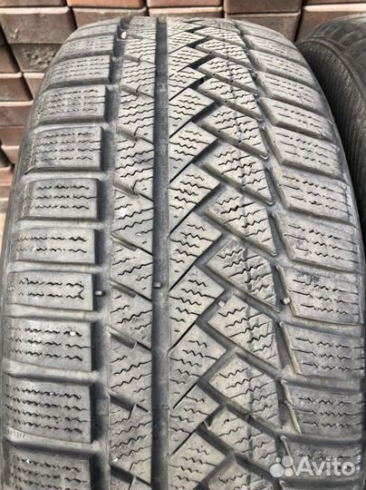 Continental ContiWinterContact TS 850 P 215/55 R17