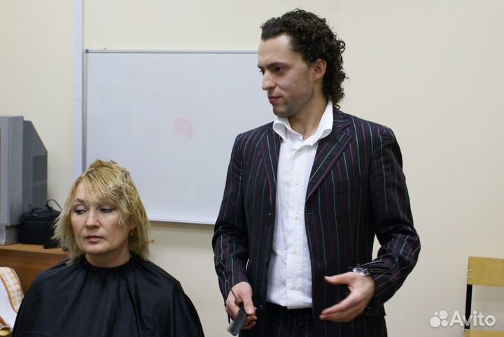 Парикмахер стилист на дом стрижка + окрашивание