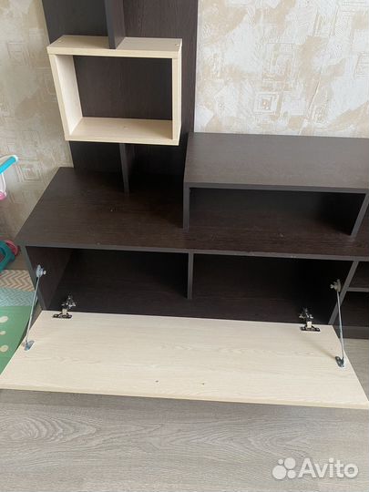 Стенка в гостиную