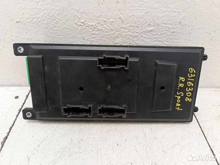 Блок предохранителей