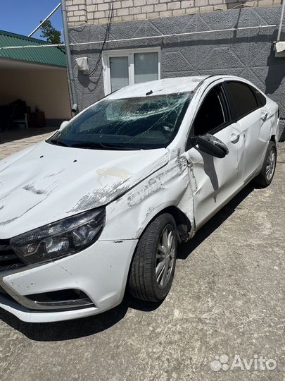 LADA Vesta 1.6 МТ, 2019, битый, 110 000 км