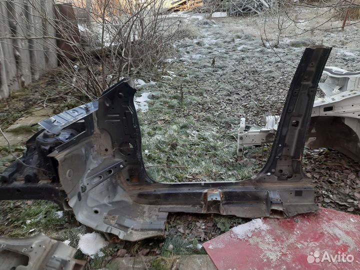 Боковина передняя правая киа рио 3