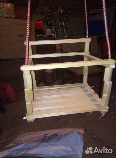 Детская качель подвесная