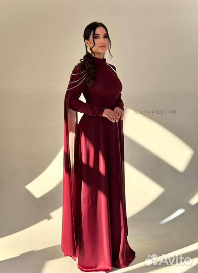 Вечернее платье