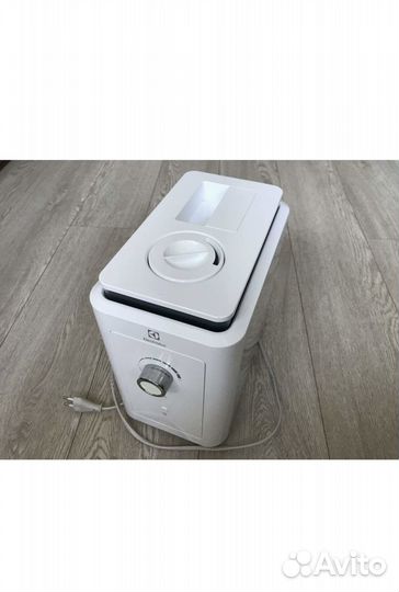 Увлажнитель воздуха electrolux