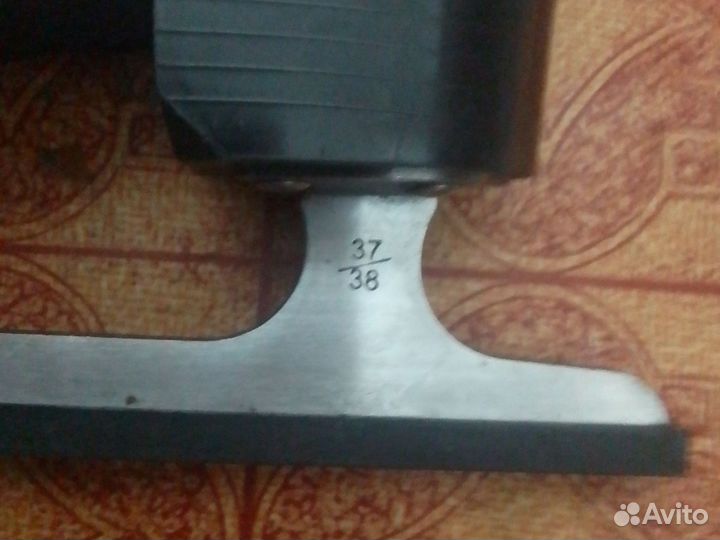 Коньки фигурные 38 размер б/у