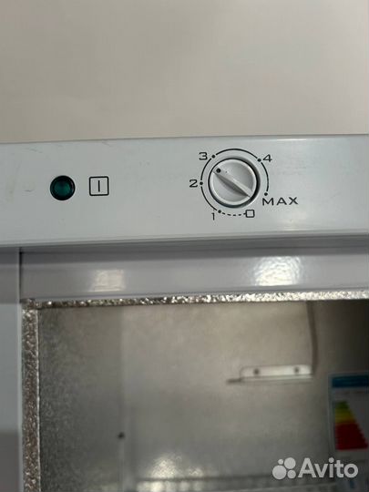 Холодильный шкаф