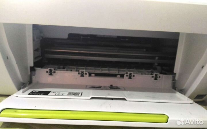 Струйный мфу HP Deskjet 2130