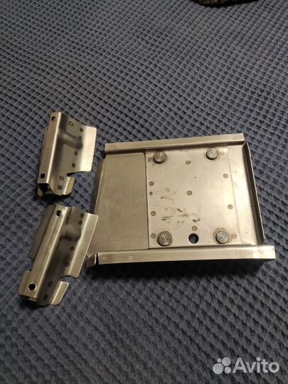 Площадка крепления реактивной тяги правая