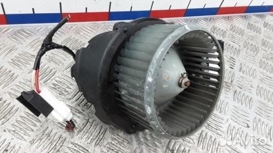 Моторчик печки land rover range rover sport (ZML20