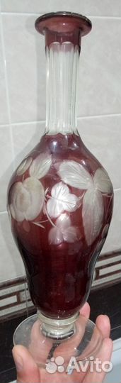 Изящная ваза в отличном состоянии