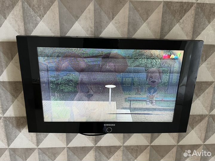 Телевизор samsung