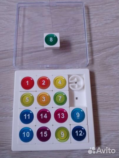 Игра Пятнашки новая