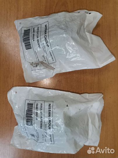 Сайлентблоки подрамника задние Кашкай j10