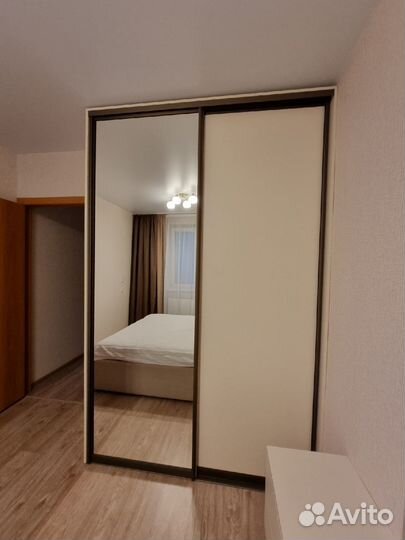 Встраиваемый шкаф