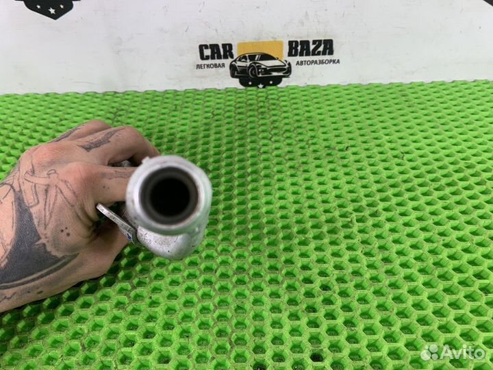 Трубка системы охлаждения