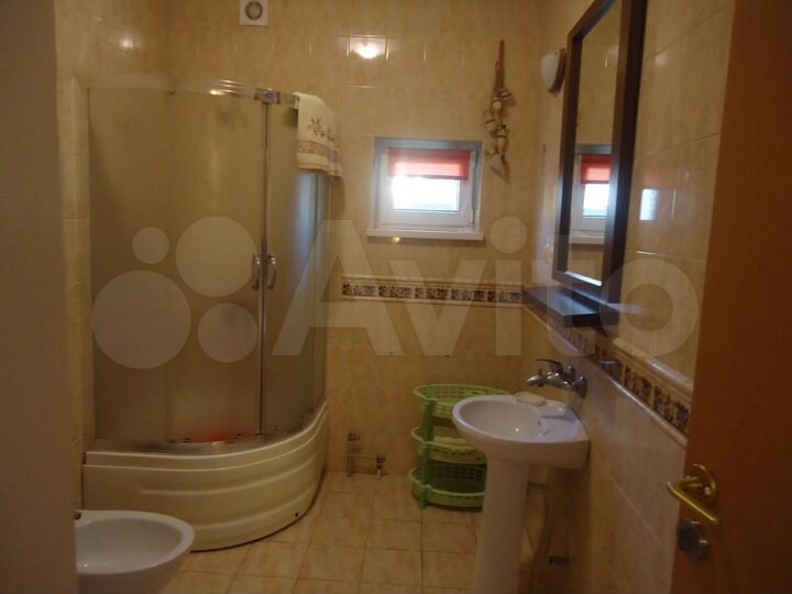 Таунхаус 60 м² на участке 12 сот.