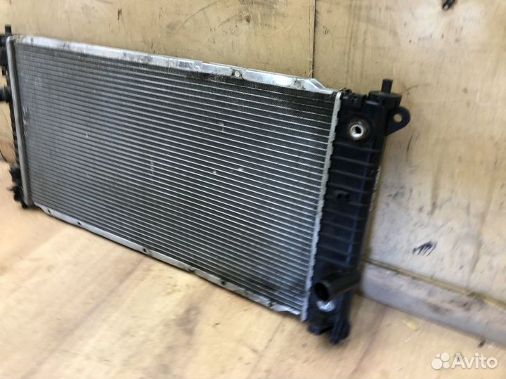 Радиатор основной Ssang Yong Actyon 2010-2020 АКПП