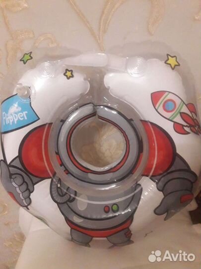 Круг на шею для купания