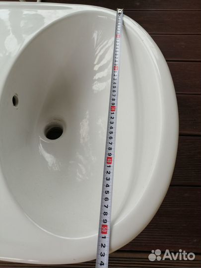 Умывальник б/у и бачок для унитаза новый