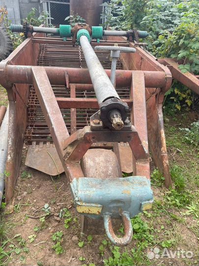 Копатель корнеплодов Лидсельмаш КСТ-1,4, 1995