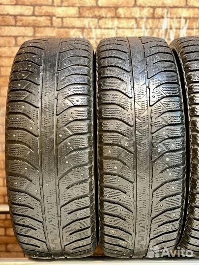 Bridgestone Ice Cruiser 7000 215/60 R17