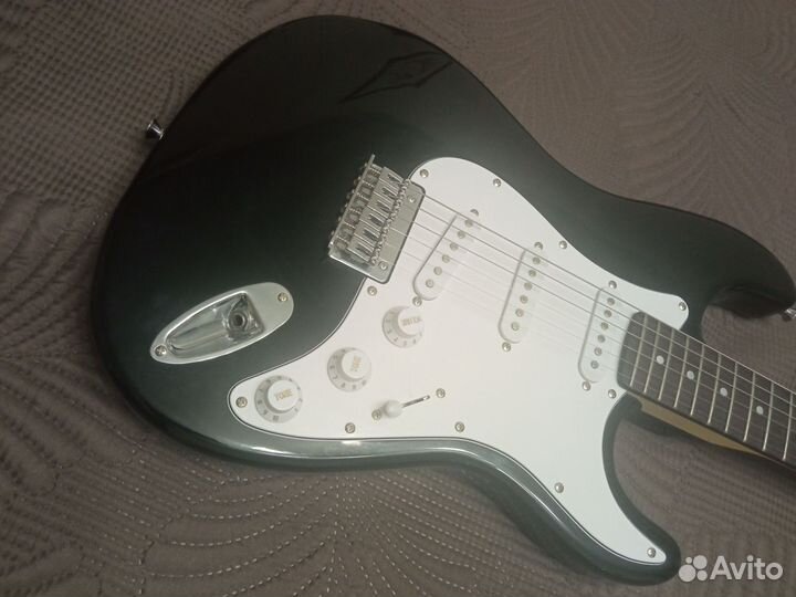 Электро гитара с комбиком