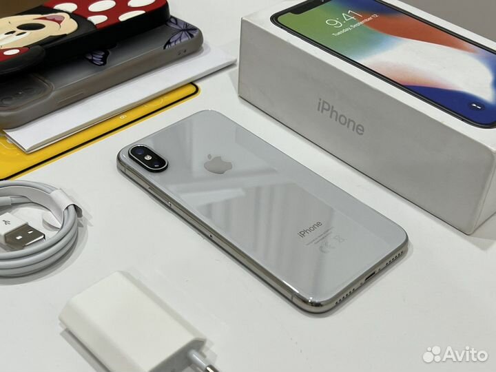iPhone X, 64 ГБ