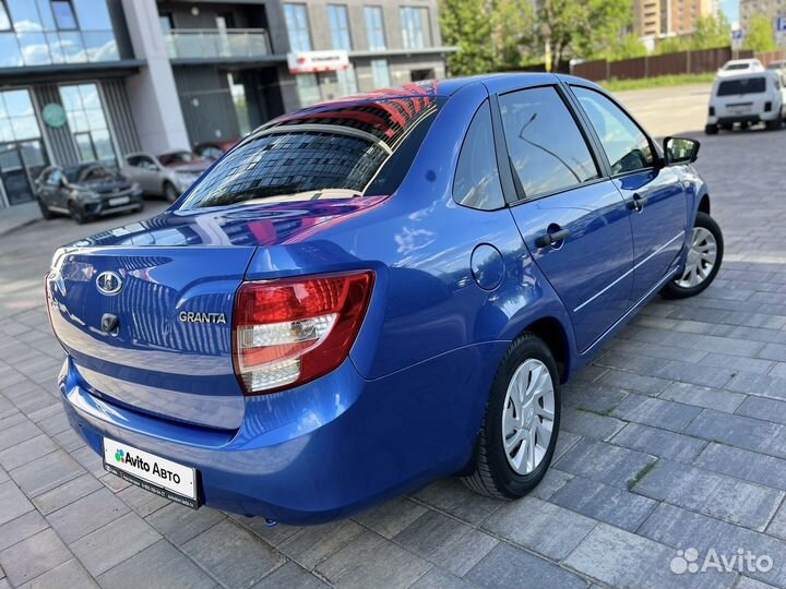 LADA Granta 1.6 МТ, 2018, 50 000 км