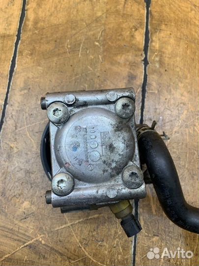 Насос гидроусилителя руля Ford Focus 2 shda 2008