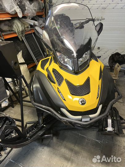 Brp ski doo
