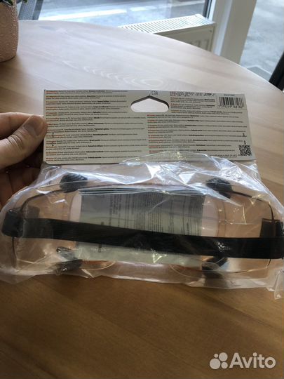 Защитные очки новые